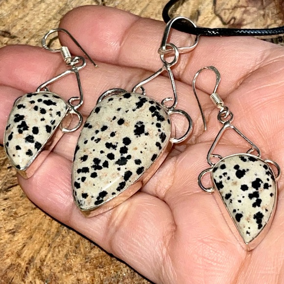 Dalmatian Jasper Set Pendant & Earrings - Picture 1 of 9